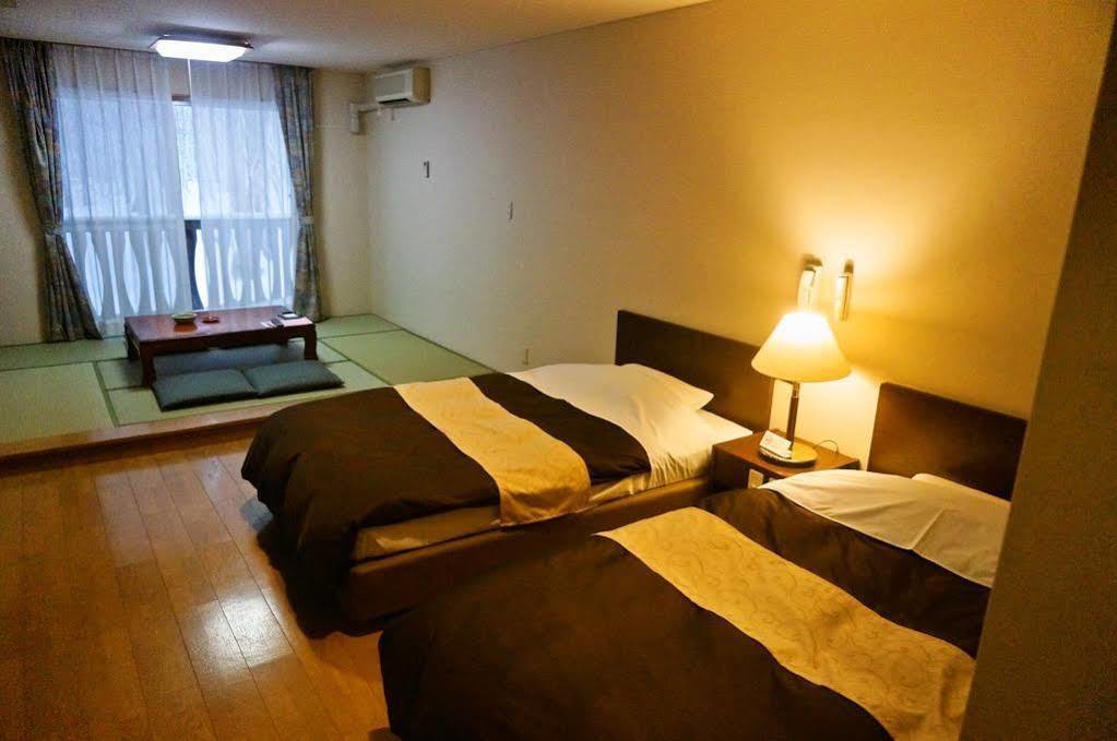 Hotel Morinokaze Sawauchigingakogen Nishiwaga Extérieur photo
